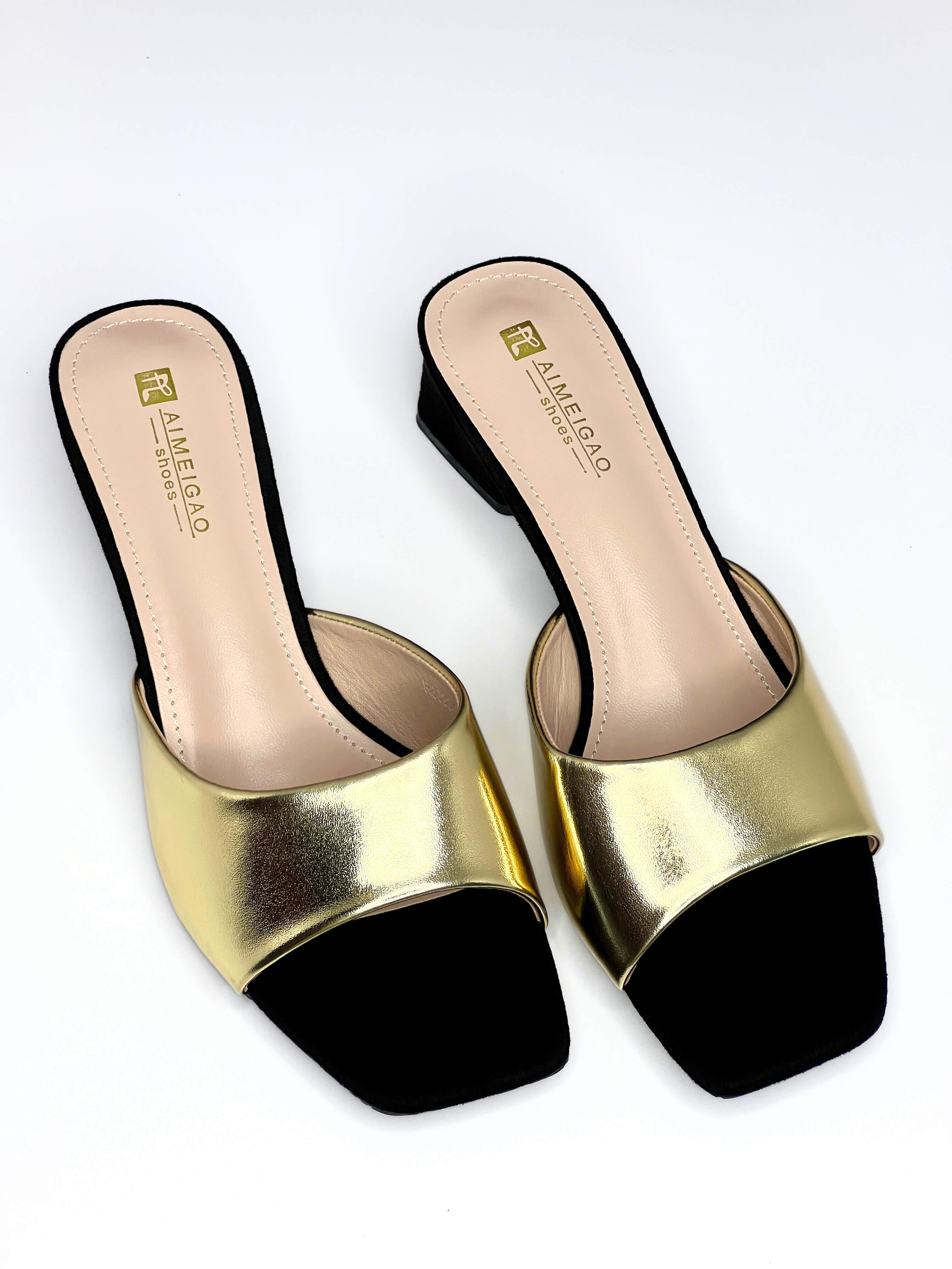 صندل مشکی طلایی پاشنه ۴ سانتی