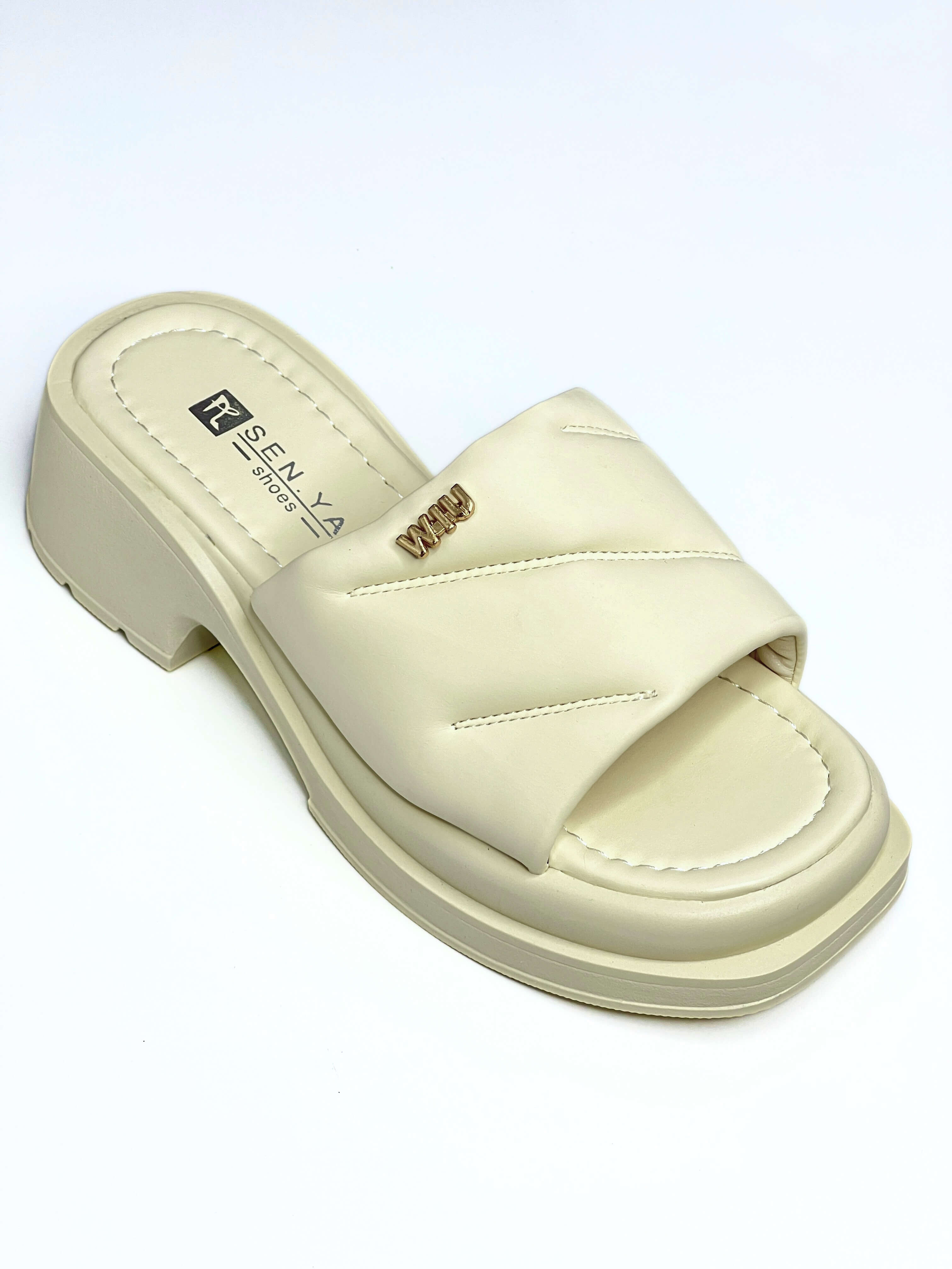 صندل لژ دار